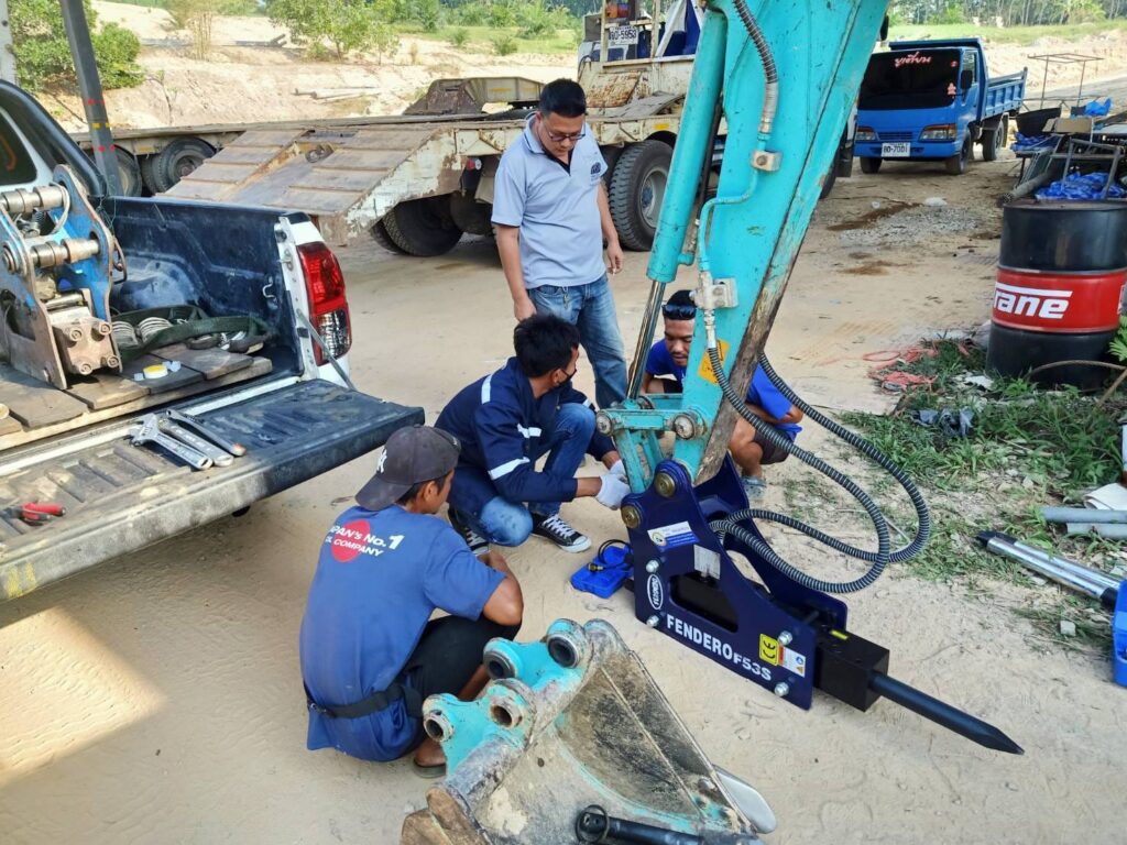 เพราะมีท่านจึงมีเรา ทีมA ส่งมอบงานติดตั้งหัวกระแทกFENDEROรุ่นF53Sมาตรฐานทนทาน ท... 14 334994823 1510646796010489 1939097558885409046 n