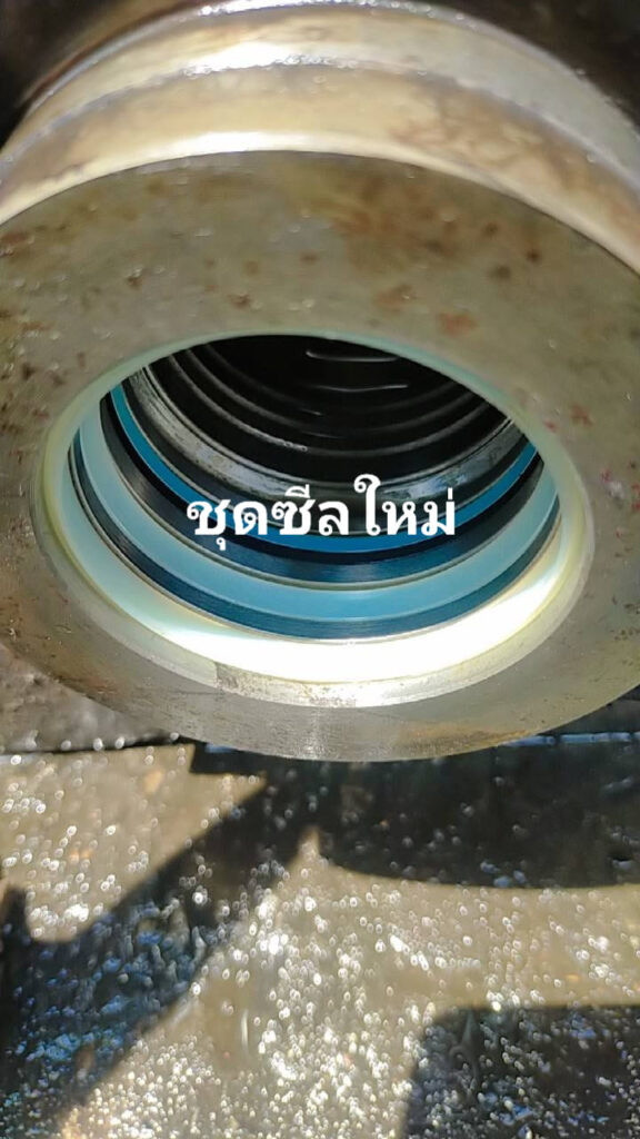เรื่องหัวกระแทกเราจริงจัง ทีมTNC1 ส่งงานซ่อมด่วนเปลี่ยนซีลครบชุดและน็อตเสื้อสูบ... 32 382593581 1500719184063687 5784684196633053265 n