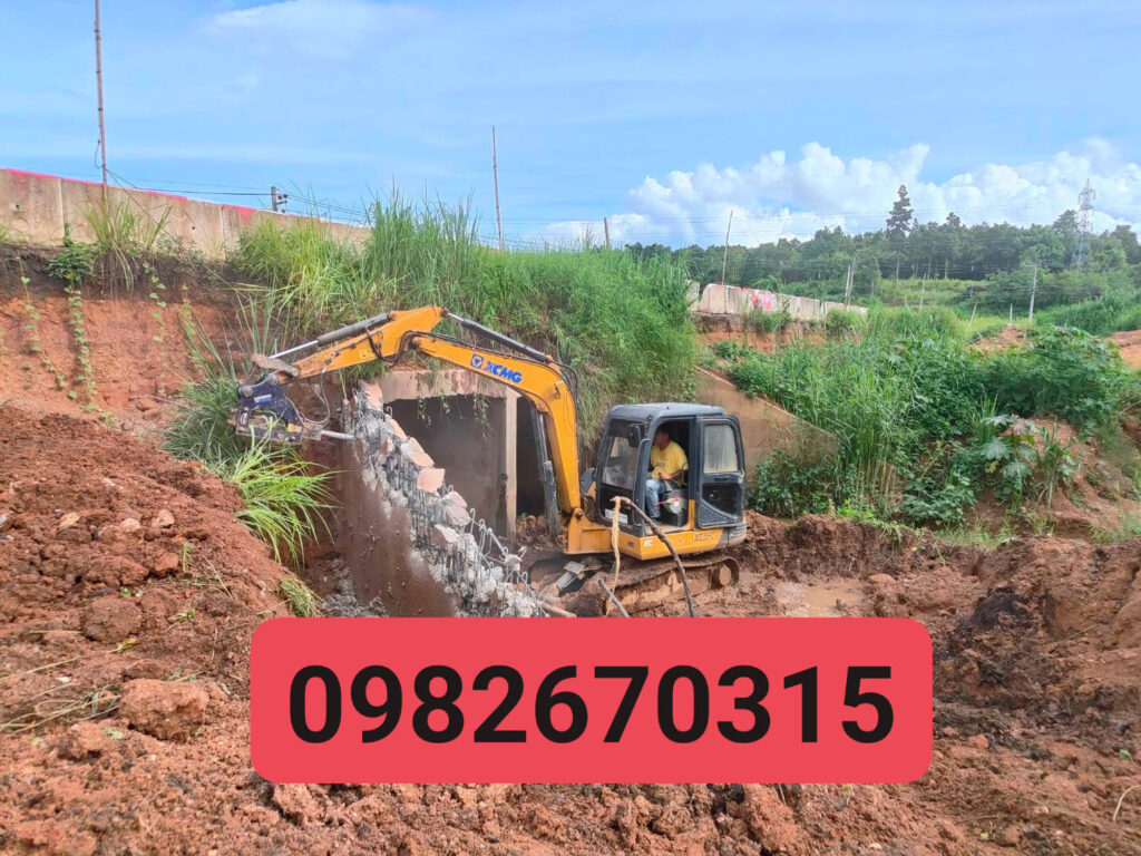 เพราะมีท่านจึงมีเราครับ
ส่งมอบหัวกระแทก FENDERO รุ่นF68S หน้างานเชียงรายครับ พร... 37 451091667 1671494336986170 6274232350647727876 n