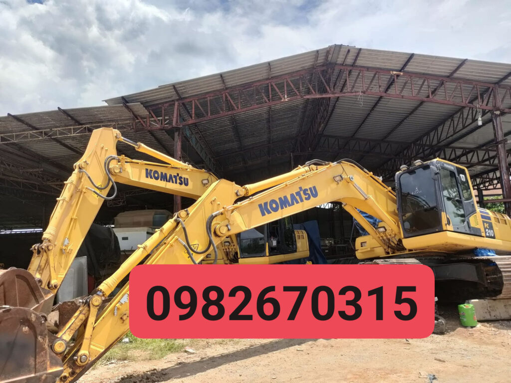 เพราะมีท่านจึงมีเราครับ
ทีมTNC2 ส่งมอบงานเพิ่มระบบไลน์2ทาง(2way) PC210-10 2คันคร... 24 454500615 1687898468679090 4017312974790713296 n