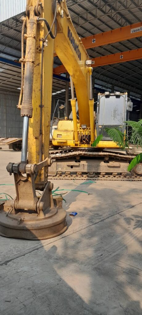 รับทุกงานบริการทุกท่านครับ ทีมTNC2 ส่งงานย้ายติดตั้งหัวดูดเหล็กKomatsu PC210
ม... 6 475982476 1819891325479803 584327839978882159 n