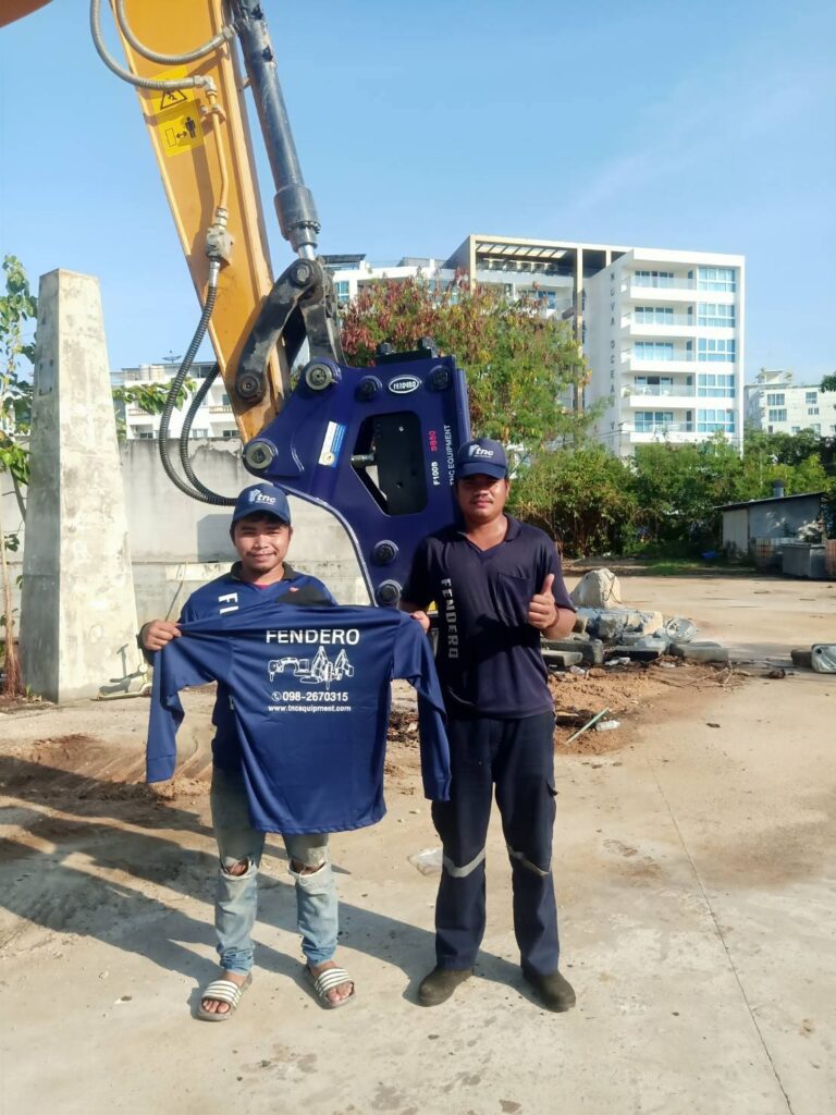 Unit 26/2025
คุณธรรมนำการค้า
ทีมTNC1 ส่งมอบงานติดตั้งหัวกระแทกFENDERO F100S รุ่น... 9 484011479 1848182139317388 641438118214442928 n