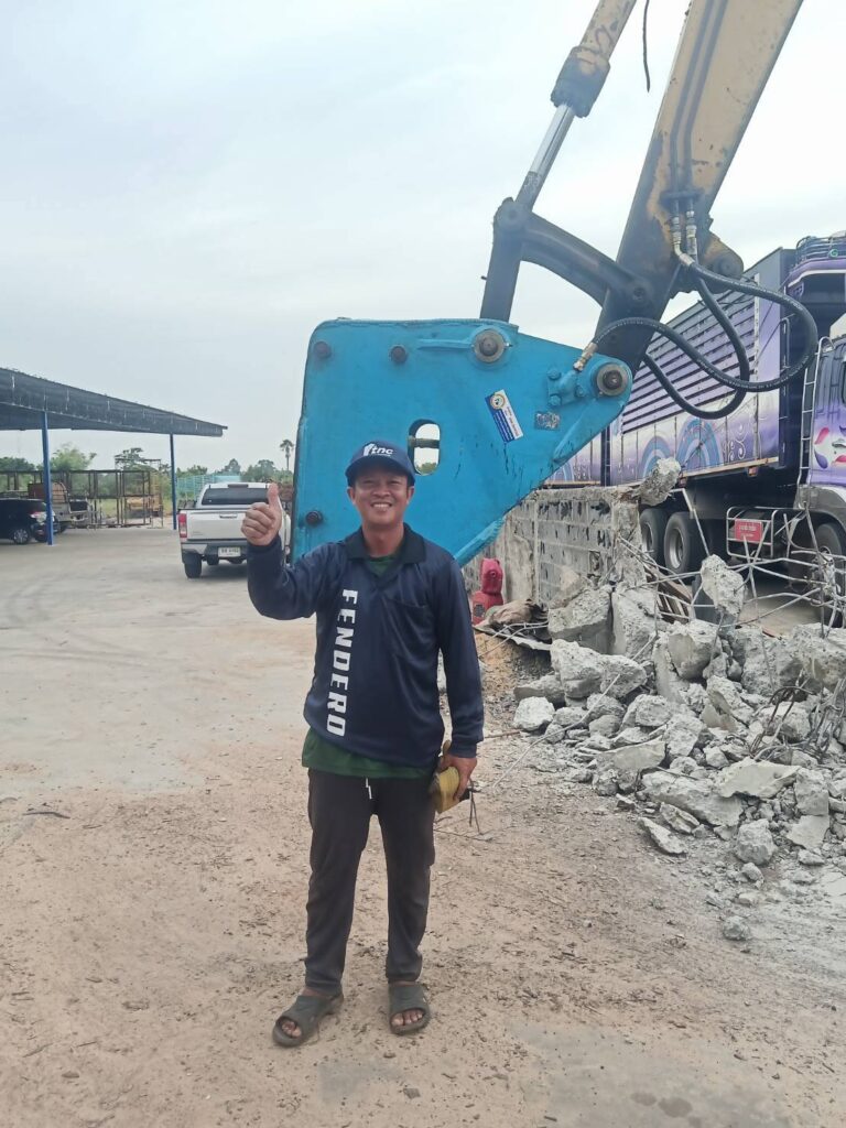 Unit 81/2025
คุณธรรมนำการค้า
ทีม TNC2 ส่งมอบงานติดตั้งหัวกระแทกมือสองFurukawa FC... 16 529370337 1965777544224513 7460764974157936296 n