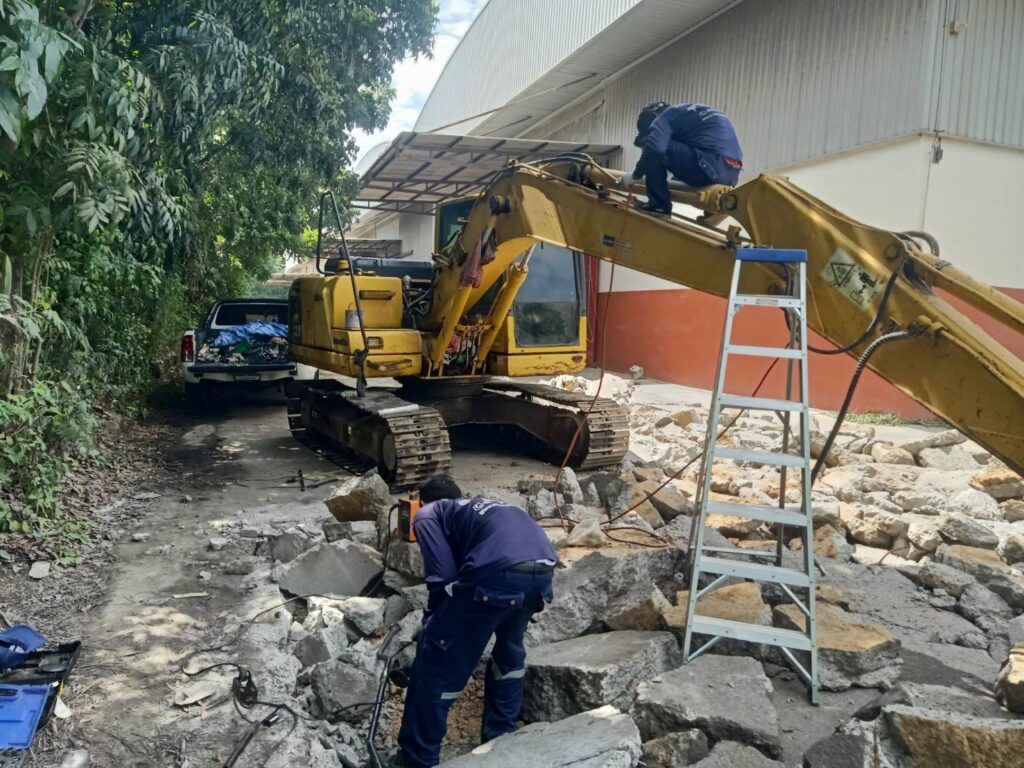 จบที่เรา เบาที่สุดครับ ทีมTNC1ส่งงานสร้างแป๊บหลังบูมPC120ใช้งานยาวไปครับ
รับปร... 11 530812739 1970727437062857 4487921211075874176 n