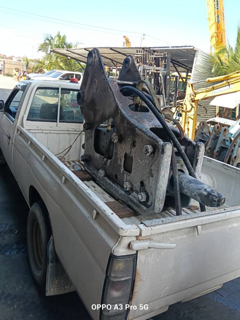 จบที่เรา เบาที่สุดครับ ทีมTNC2 ส่งงานซ่อมด่วน Soosan SB81
รับประกัน 1 เดือนครั... 10 531277262 1970785840390350 465331041629751461 n